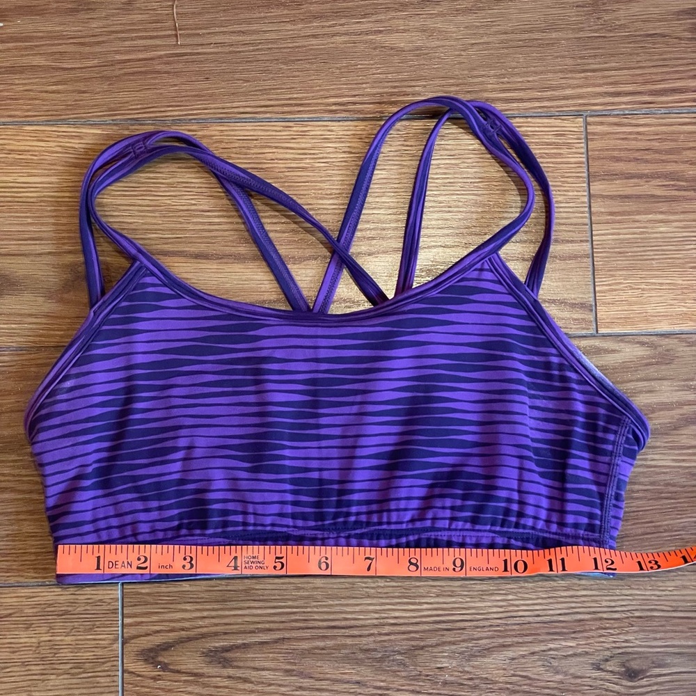 LUCY cross strap yoga bra - Picture 1 of 3